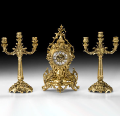 Часы каминные с канделябрами на 3 свечи (бронза, золото) Испания    
