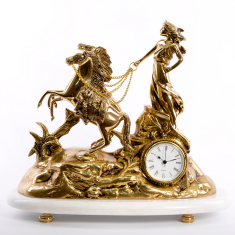 Часы каминные &quot;Аврора - Богиня Утреней Зари&quot; h31х36х16,5см (латунь, золото) Италия